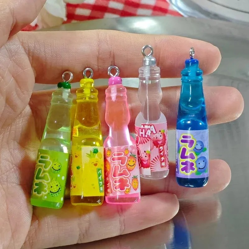Resin Art Engagement - 10 шт. миниатюрных подвесок из смолы